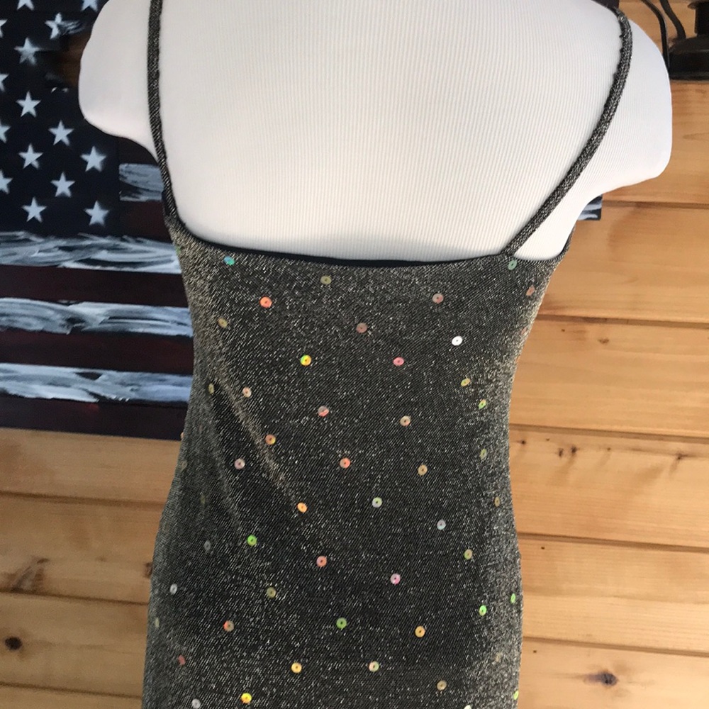 Dress - Picture 3 of 5